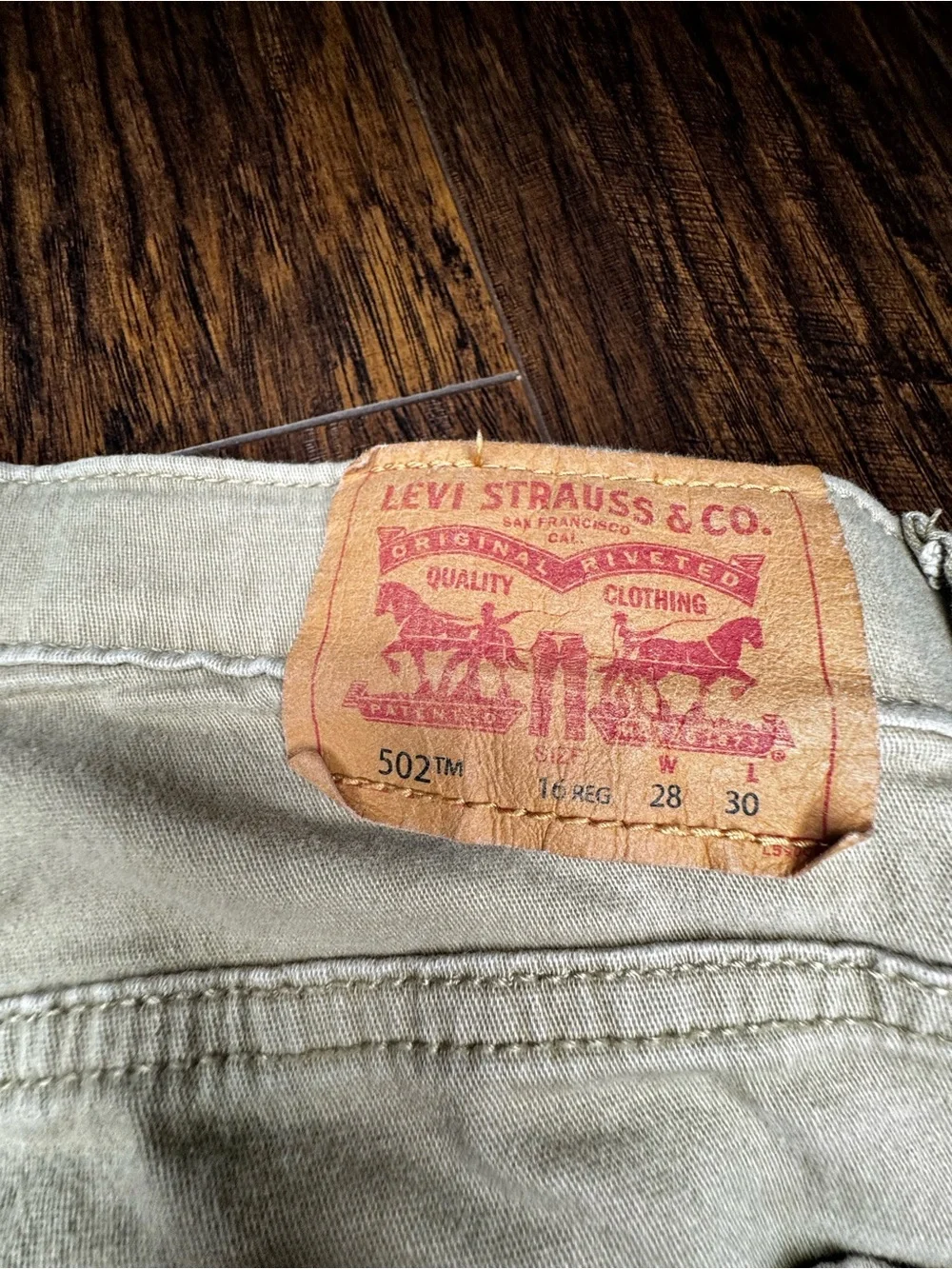 5/$25 Levi's Khaki Casual Chino Pants with Red Waistband Detail size 16